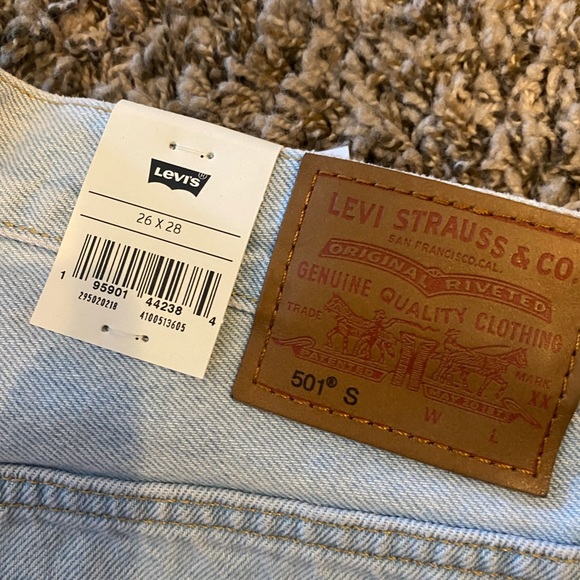 Levi 501 Skinny - Picture 2 of 4